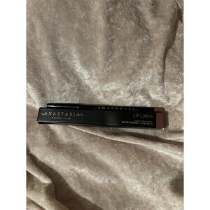 Anastasia lip liner in muted mauve